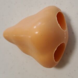 Archie McPhee White Nose Finger Puppet